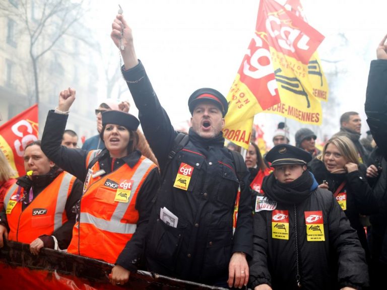 Une résistance croissante contre le gouvernement Macron