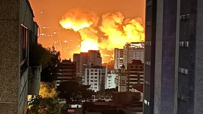 Caracas bombardée