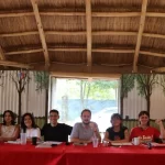 Mesa-de-la-comision-hacia-una-juventud-anticapitalista-de-masas-1024×683