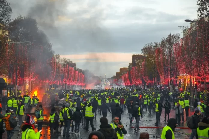 GiletsJaunes