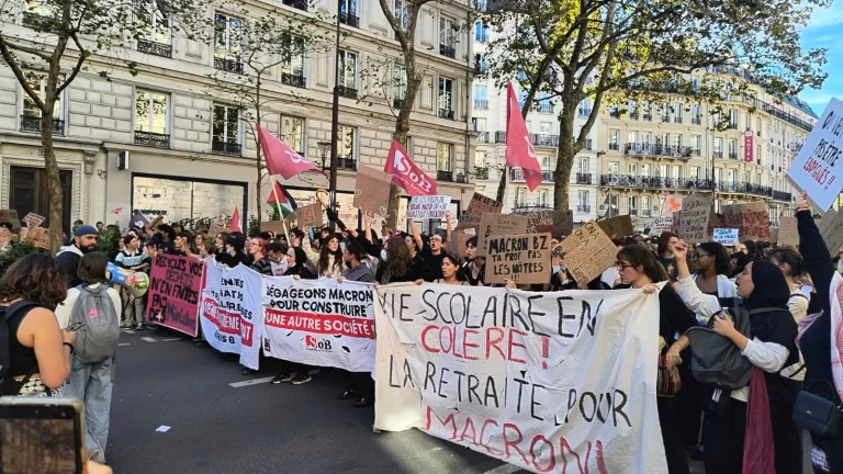 Lycéen·nes, étudiant·es, travailleur·euses : organisons-nous pour la victoire du mouvement !
